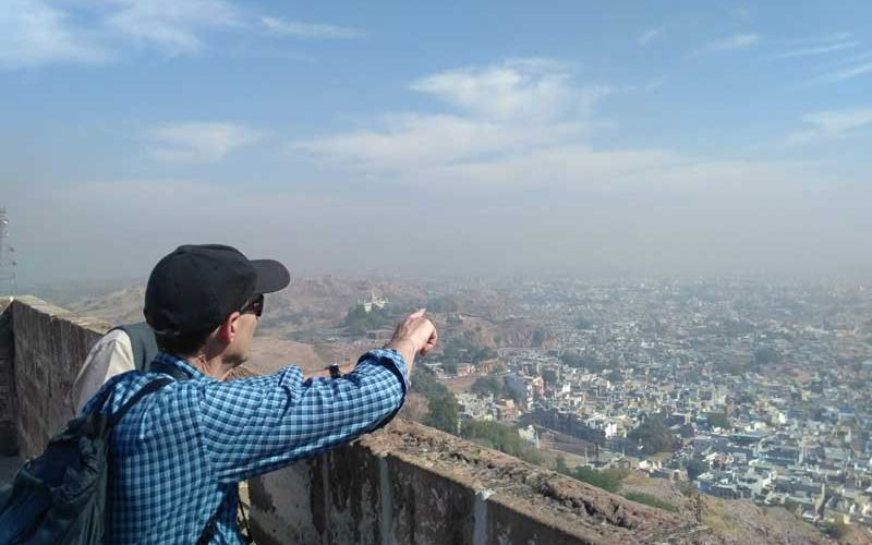 68f8898475841-rajasthan-tour-with-taj-mahal