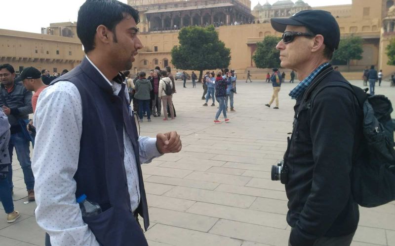 6ad3b2eb4168c-govt-approved-tour-guide-in-jaipur